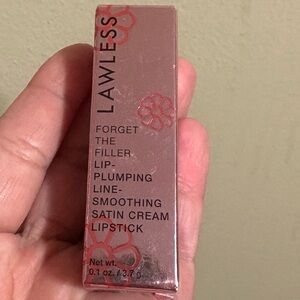 LAWLESS Forget The Filler Lip Plumping Lipstick -LITTLE LADY DAISY 🌼 Brand New